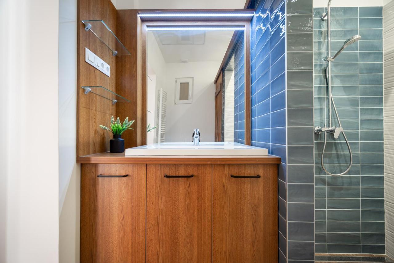Amora Homes Basilica View Elegant Need Reservation For Free Parking Apartment Budapest
